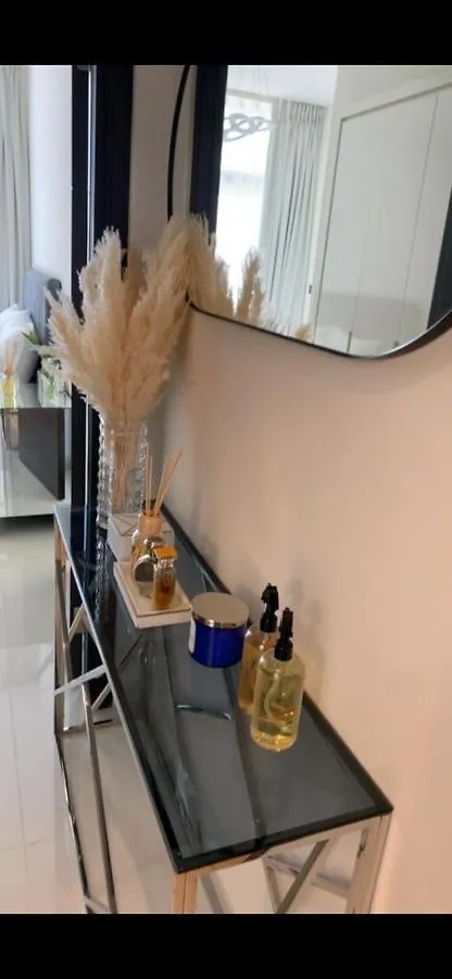 دماك هيلز 2 阿拉伯联合酋长国
